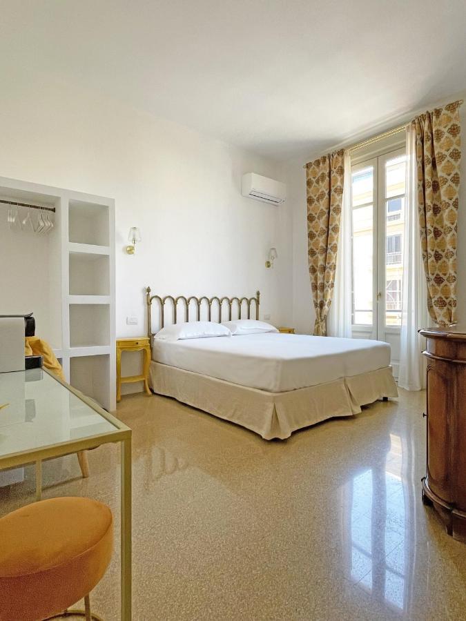 Isola - Smart Aparthotel Messina Luaran gambar