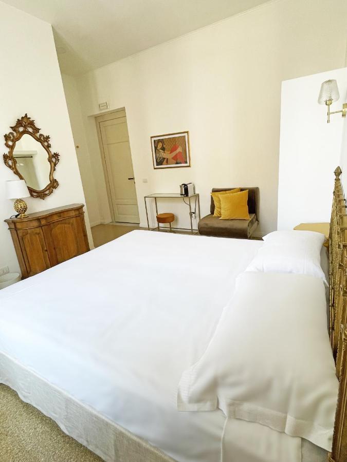 Isola - Smart Aparthotel Messina Luaran gambar