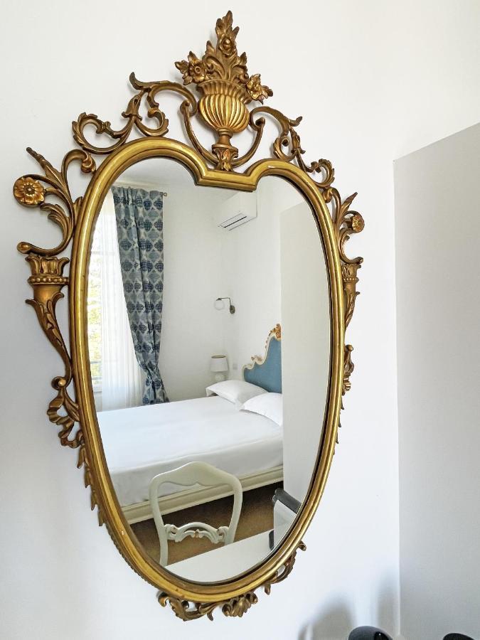 Isola - Smart Aparthotel Messina Luaran gambar