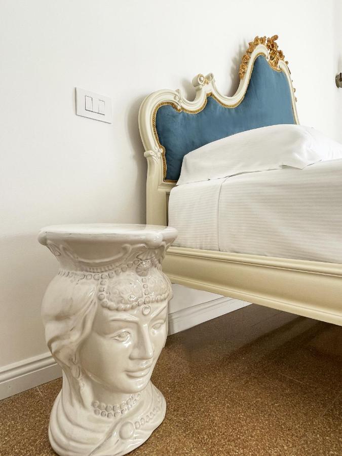 Isola - Smart Aparthotel Messina Luaran gambar