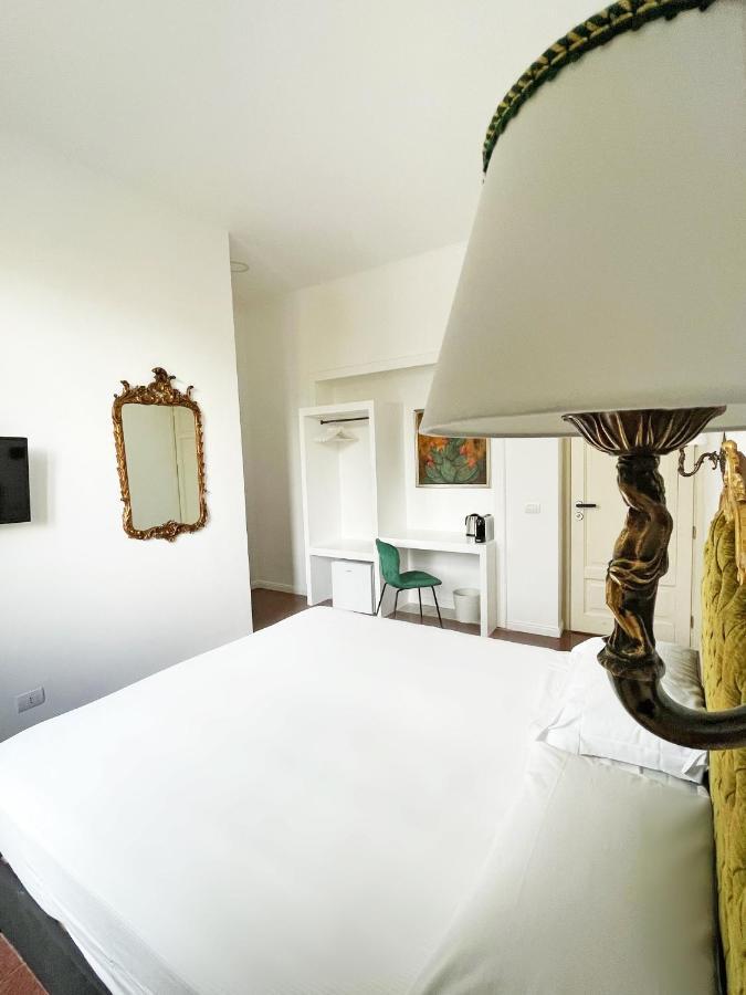 Isola - Smart Aparthotel Messina Luaran gambar